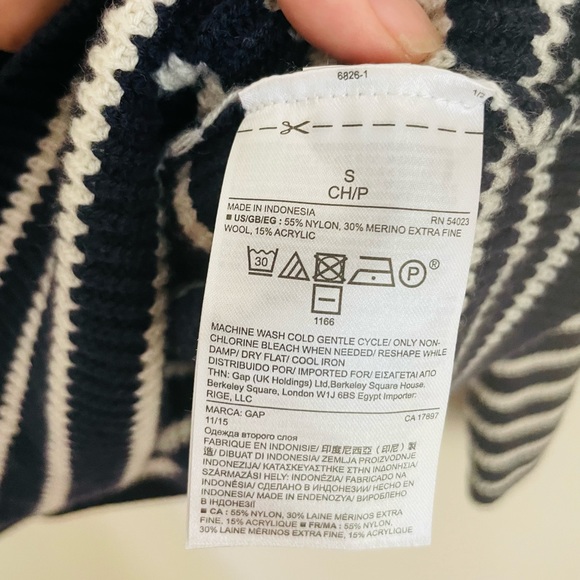 GAP S Navy Blue White Striped Merino Wool Blend Coastal Grandma Knit Sweater - Picture 5 of 8